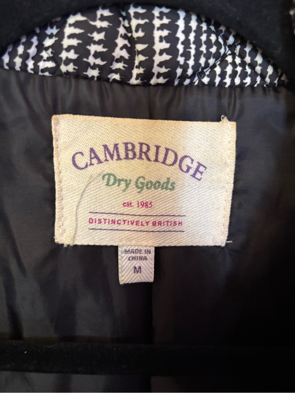 Cambridge Dry Goods black and white Houndstooth plaid quilted puffer vest Medium - Picture 3 of 7